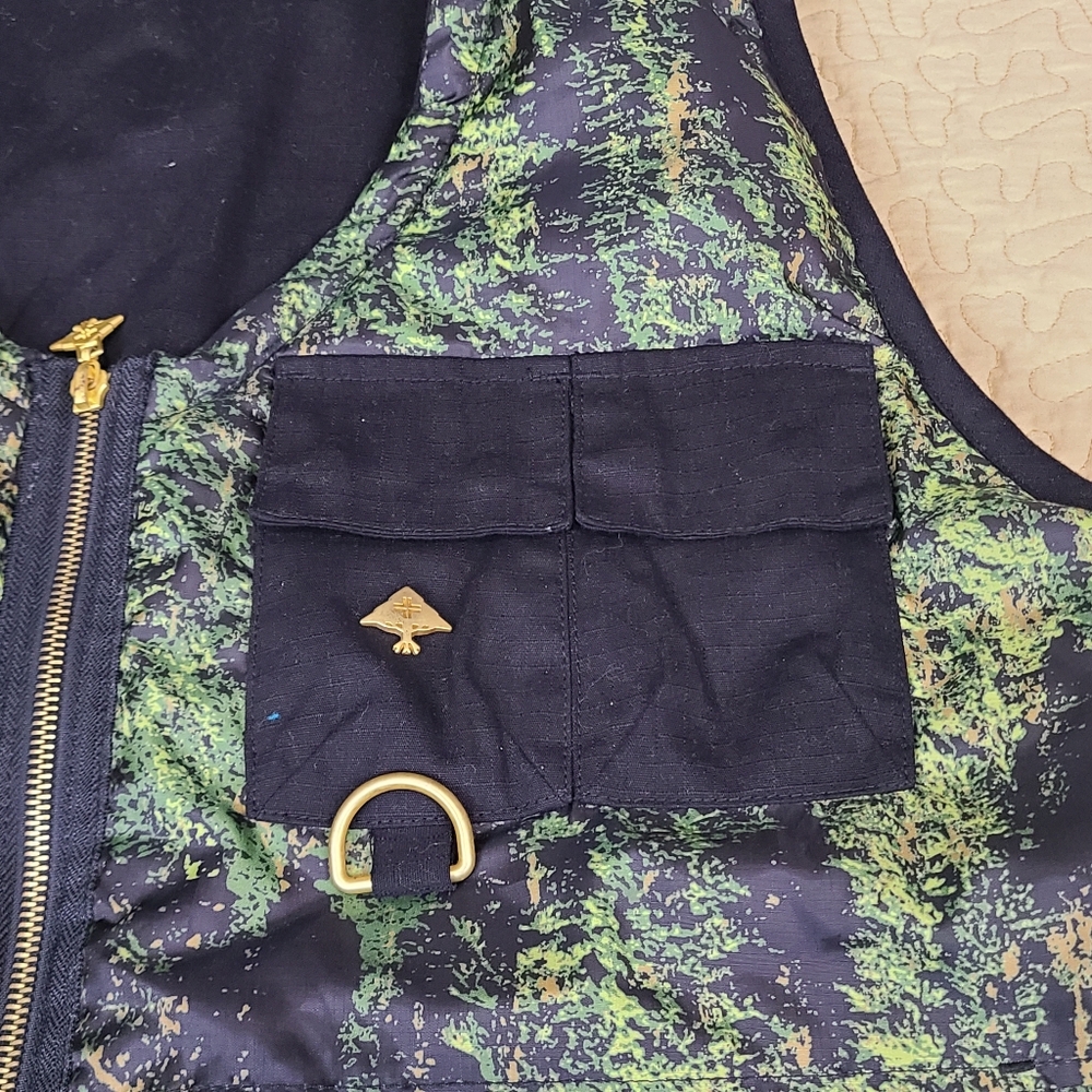 LRG Reversible Branches Camo vest size  XXL - Picture 5 of 16